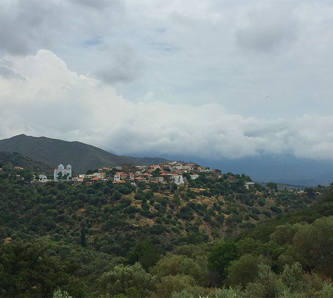 Το μικρό χωριό Πιραμά