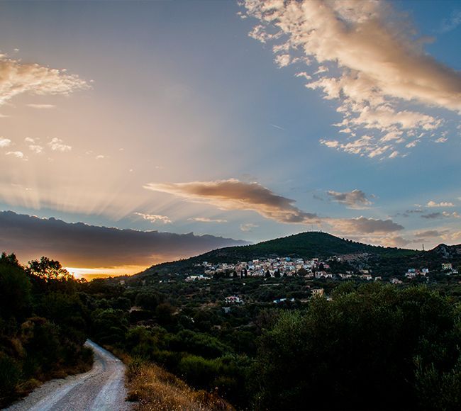 Πανοραμική θέα από το χωριό Θολό Ποτάμι στην Νότια Χίο